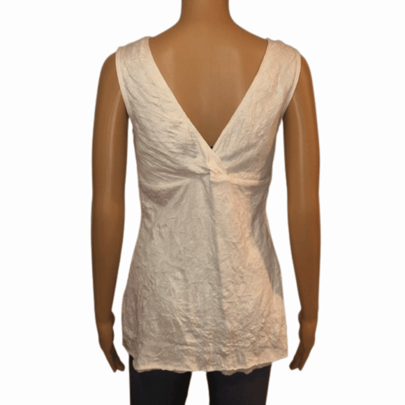 Karen Kane Womens Rhinestone Sleeveless Blouse Size Medium Cream V Neckline - Picture 2 of 8